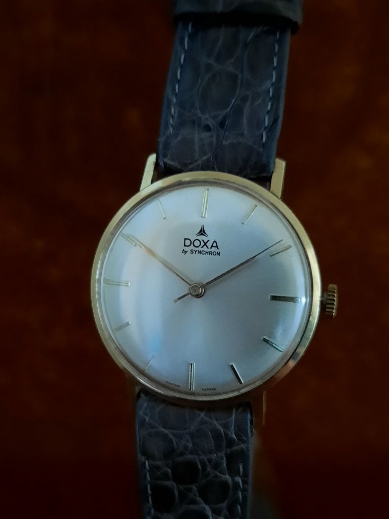 DOXA-SYNCRON-cal 41(ETA-2770)-1971-14K gold
