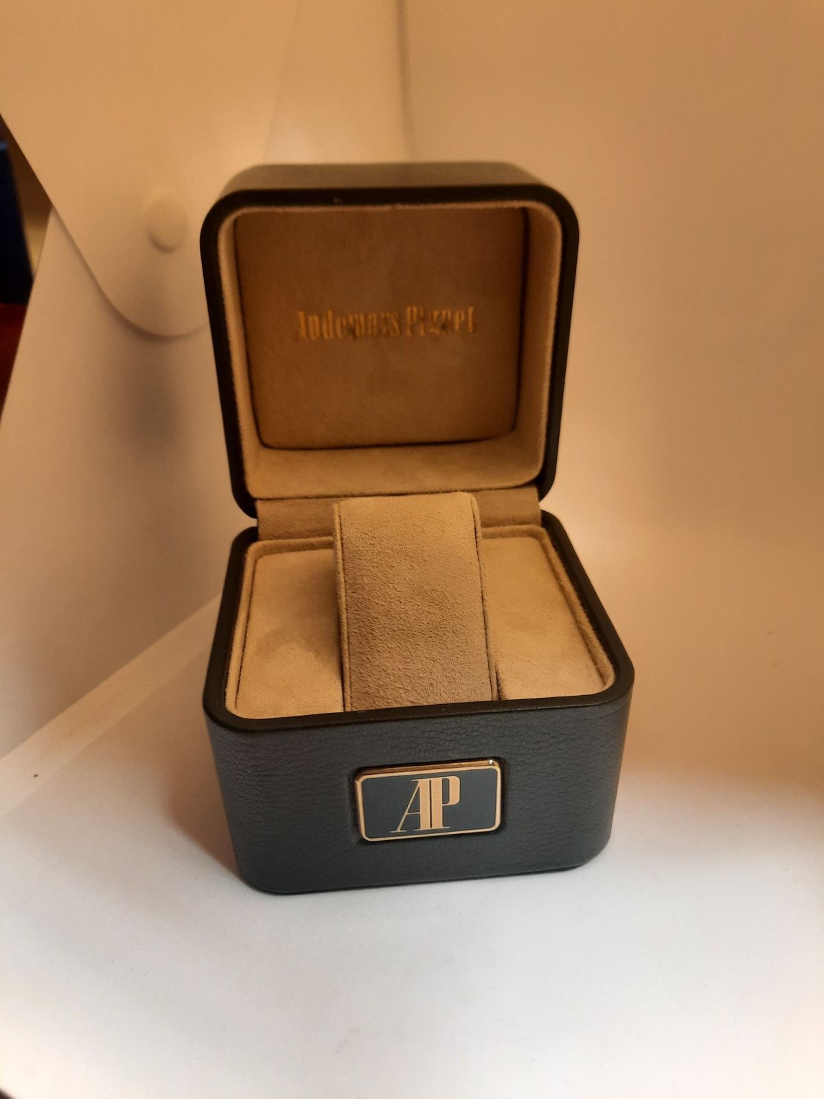 Aduemars-Piguet-Royal Oak Jumbo box 1972