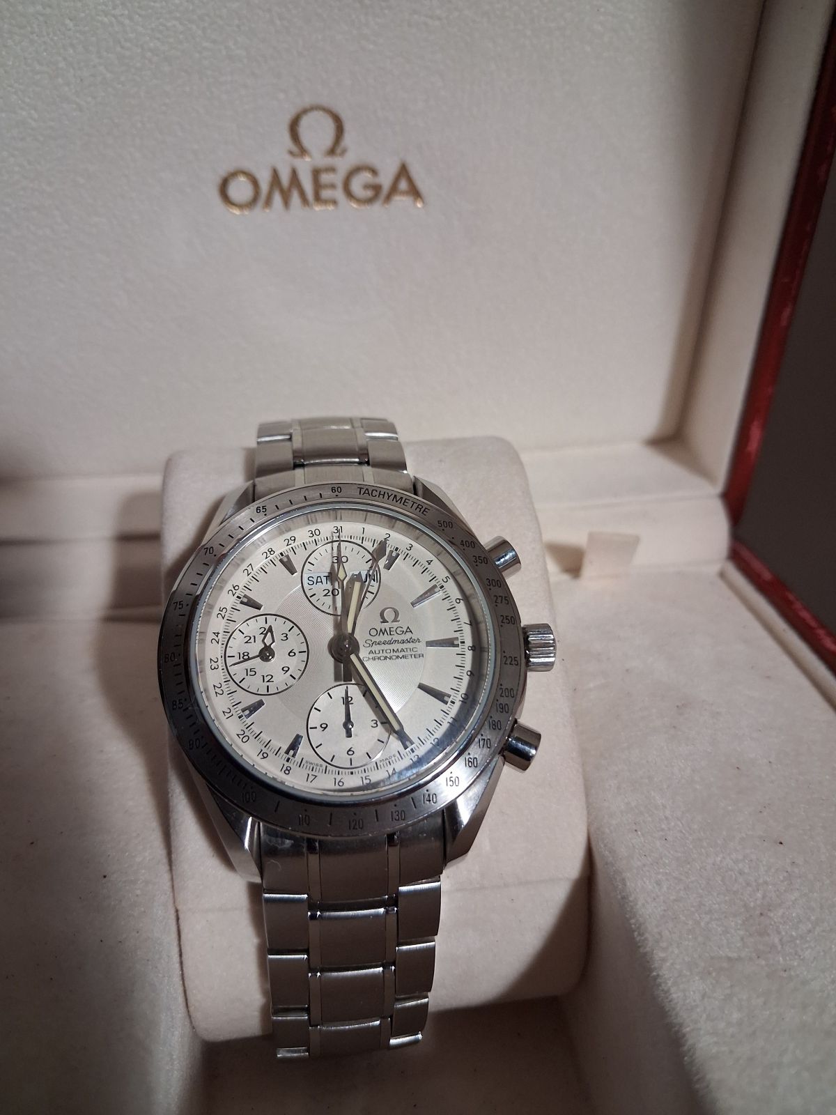 Omega-Speedmaster-3221.30.00-cal3606-2008