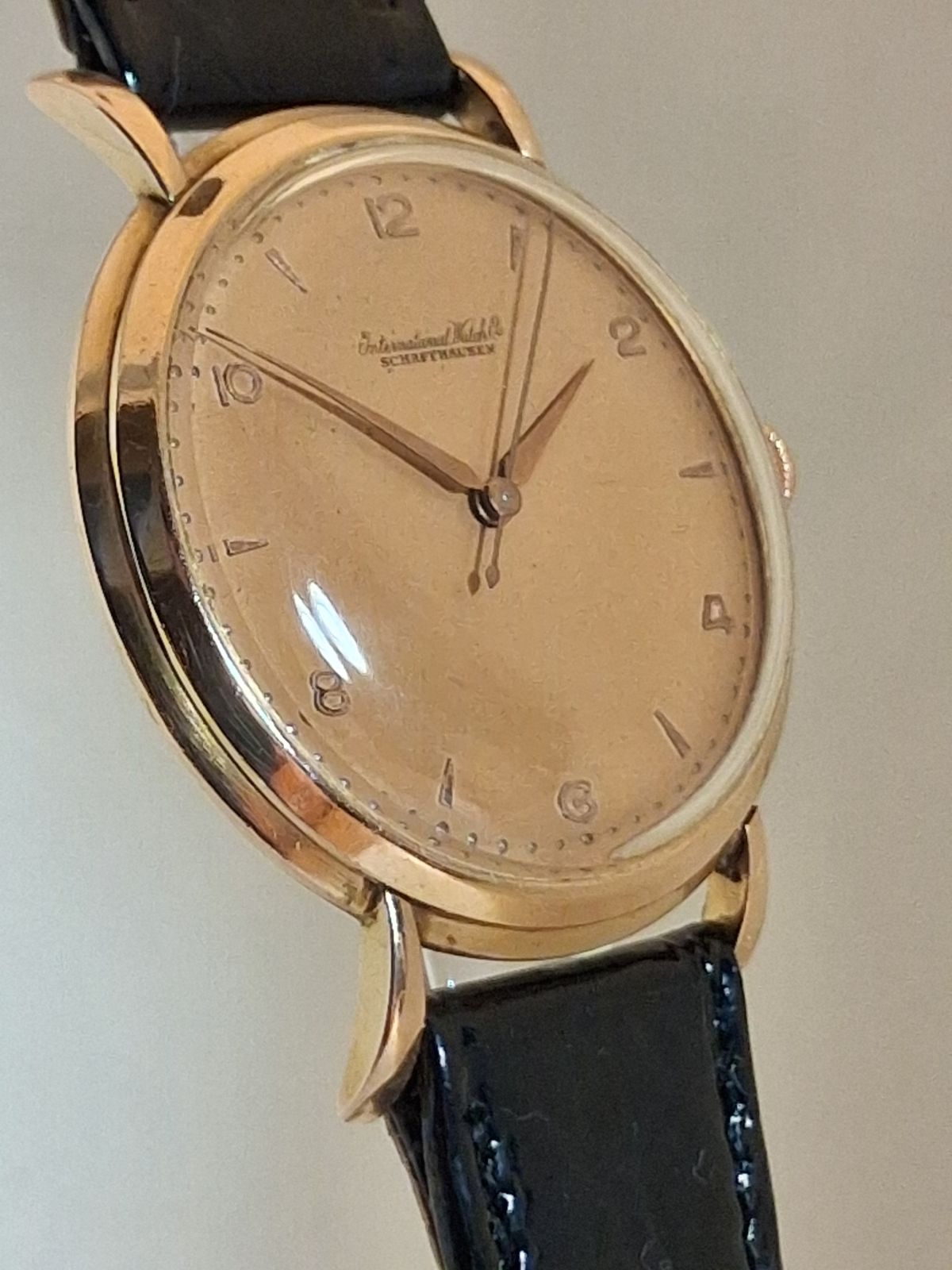 IWC-Teardrops Jumbó-cal C89-1947-18k gold