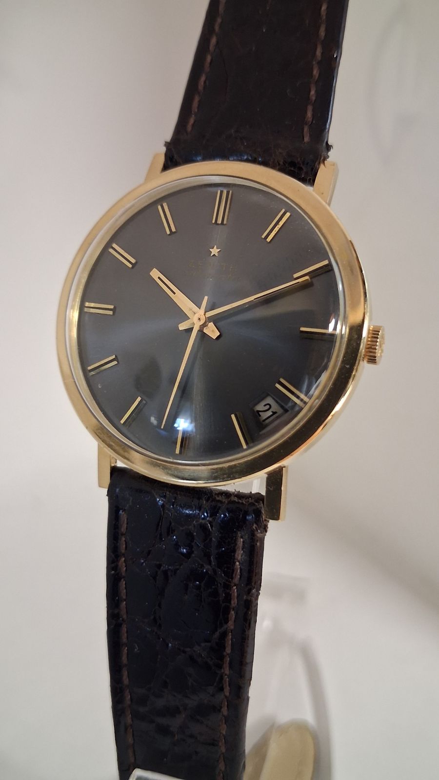 Zenith-2542PC-1965-18k gold